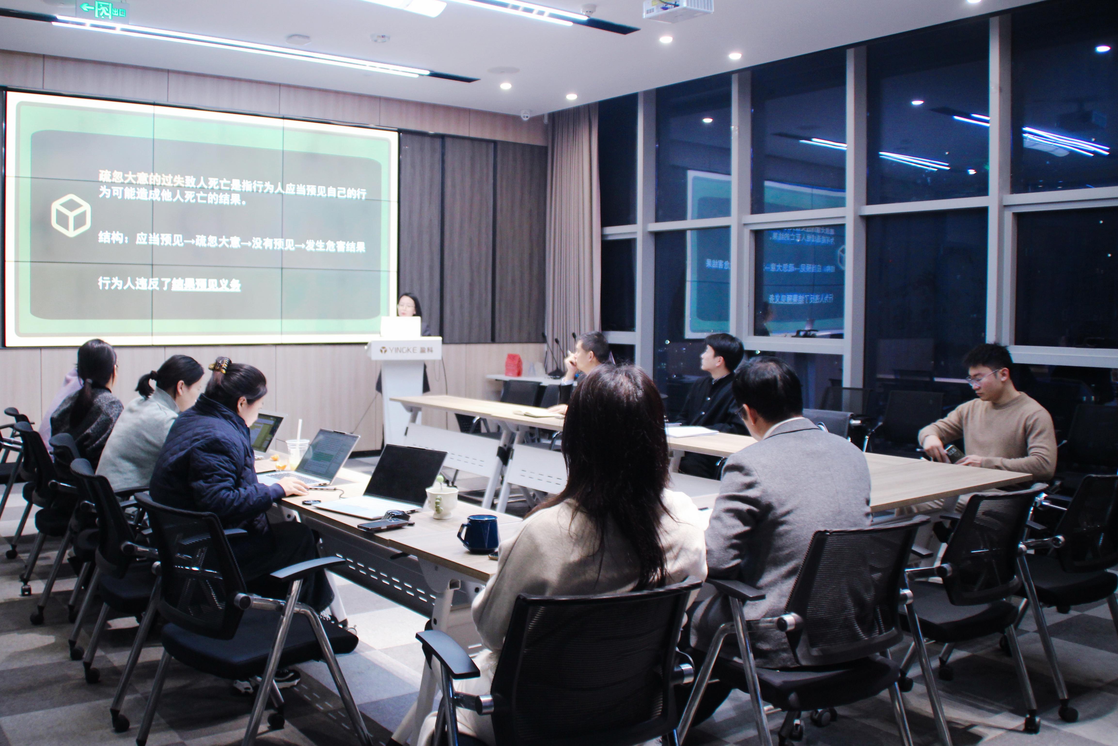 db4f801e6709b973bc5df8206ea92ad